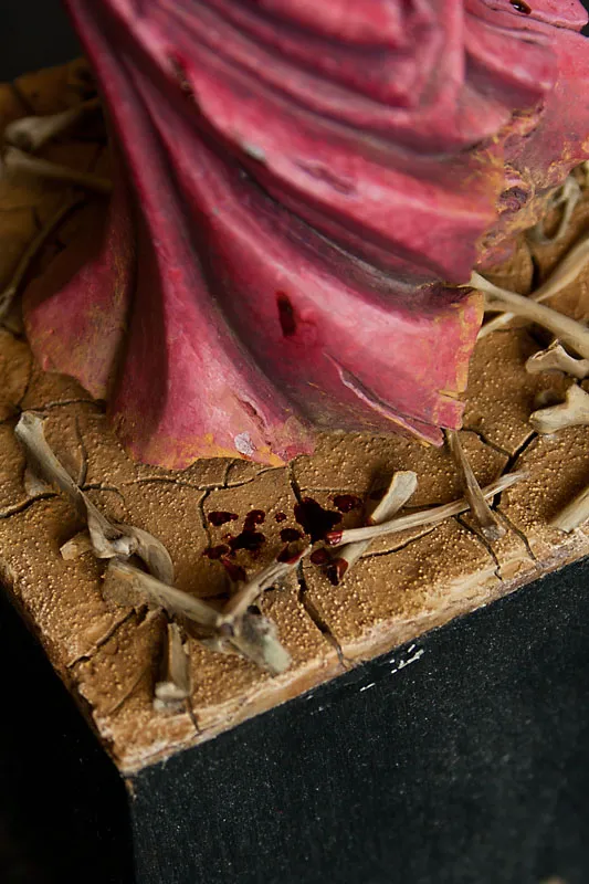 Close-up of blood detail on Menhom by Andrea Miniatures - technical tutorial by Minichix Studio.