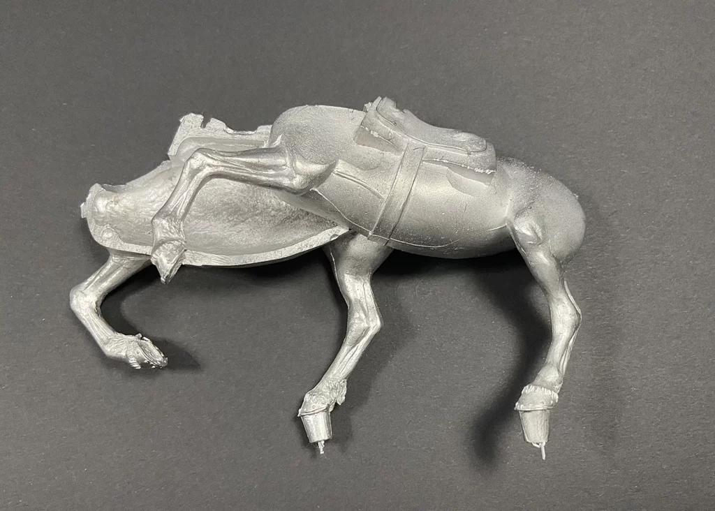 Example of pins under large scale metal miniatures - horse - beginner tutorial about mounting miniatures by Minichix Studio.