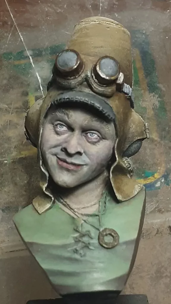 Early stages of painting leather elements on JMD Pilot bust - miniature tutorial by Minichix Studio