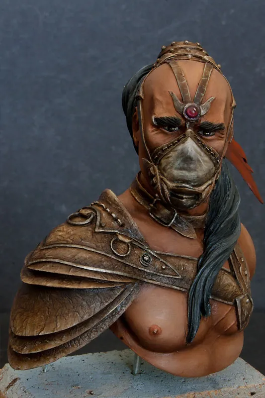 Textured leather shoulder pad on The Grinder bust - painting realistic leather tutorial by Minichix Studio