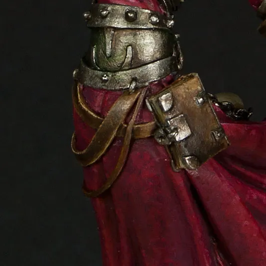 Weathering leather elements on Menhom - realistic leather painting tutorial by Minichix Studio